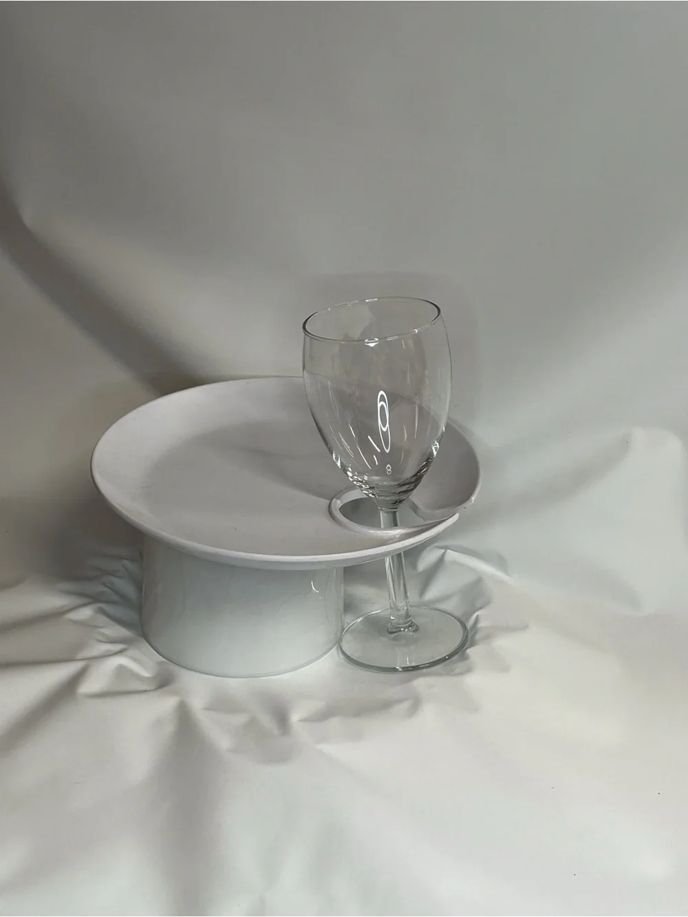 Pottery Barn White plastic Snack Plates with Glass Notch - Set of 8